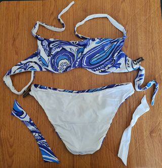 Bikini Margarita colore bianco. Taglia 4