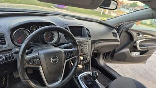 Opel Insignia 2011