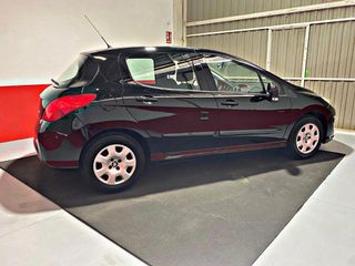 Peugeot 308 2014