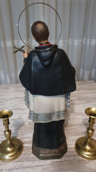 Figura San José Oriol Olot