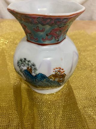 Set Ceramica Giapponese: 2 Piattini + Vasetto