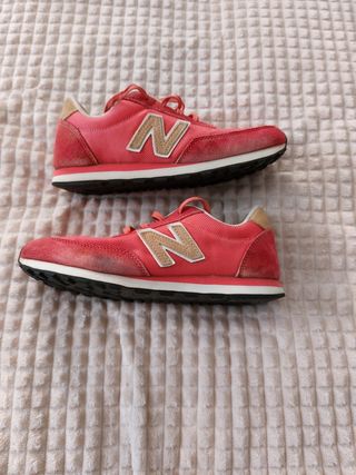 Tenis New Balance. Coral. Talla 36. 