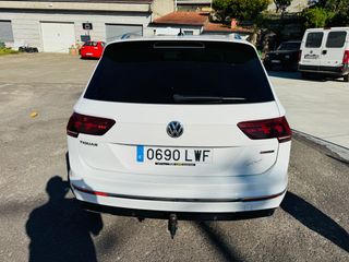 VOLKSWAGEN Tiguan Sport 2.0 TDI 176kW(240CV) BMT DSG 4Mot