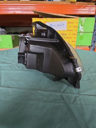 Faro Seat Arosa Izquierdo - derecho 