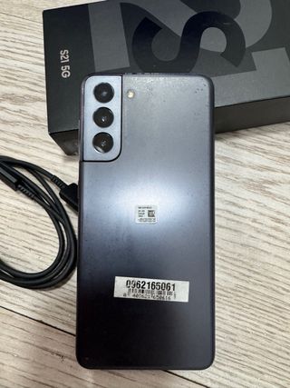 SAMSUNG GALAXY S21