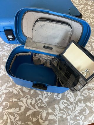 Maleta azul grande + neceser