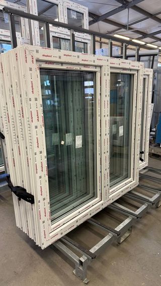 Ventana PVC 600x1000 Oscilobatiente