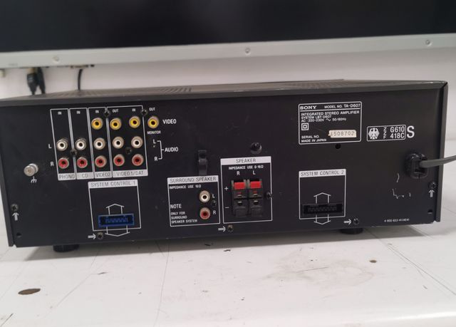 Amplificador Sony TA-D607 estéreo