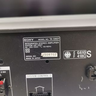 Amplificador Sony TA-D607 estéreo