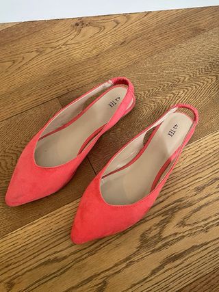 Zapatos destalonados coral -talla 42