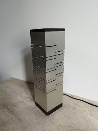 Lampada metallo grattacielo vintage anni 60