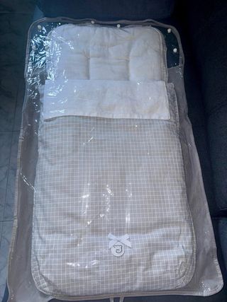 Saco capazo bebé gris - Pasito a Pasito