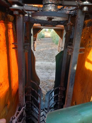 Vendimiadora Pellenc 3100