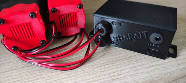 Logitech G29. Kit de vibración pedales. Shake it.