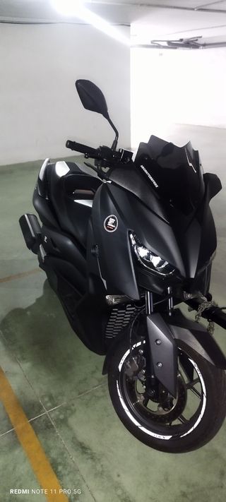 Yamaha XMax 125