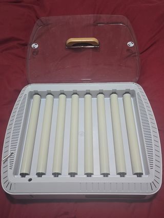 Incubadora automática con humedad incorporada