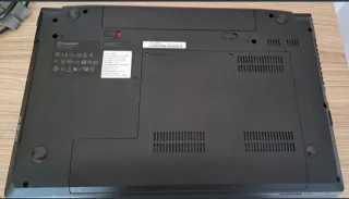 Portátil Lenovo negro