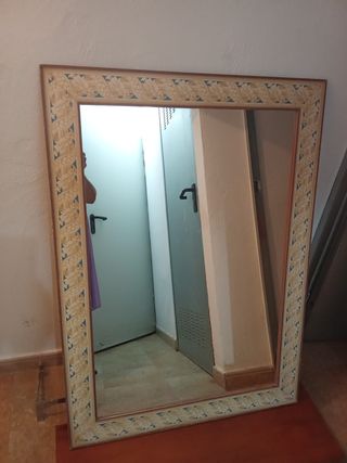 Espejo de pared