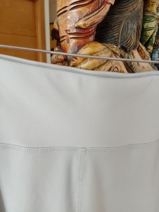 Leggins deportivos grises