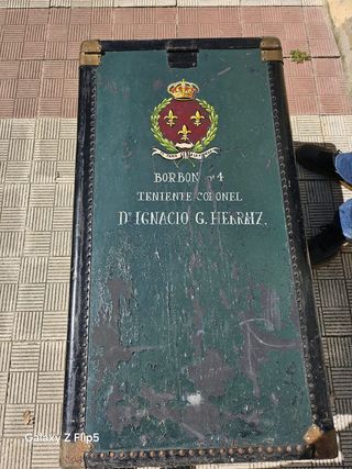 Baúl antiguo Marqués de Aoiz