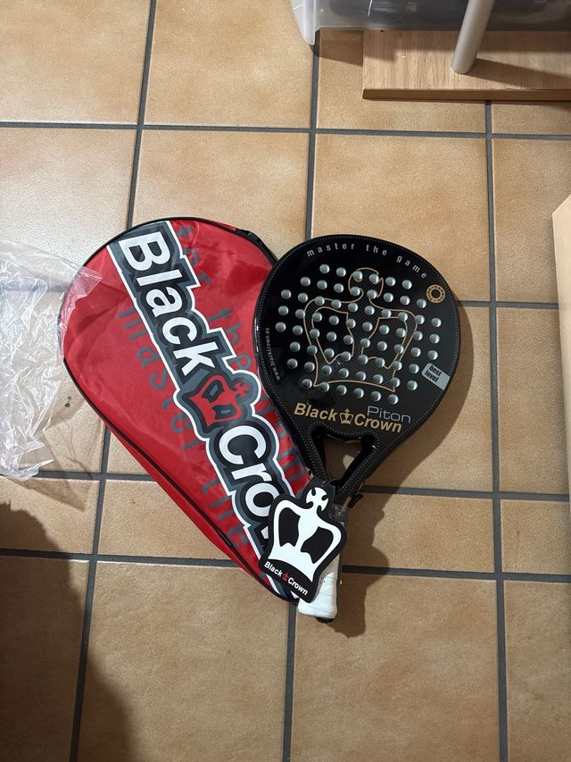 Pala pádel Black Crown Pitón NUEVA