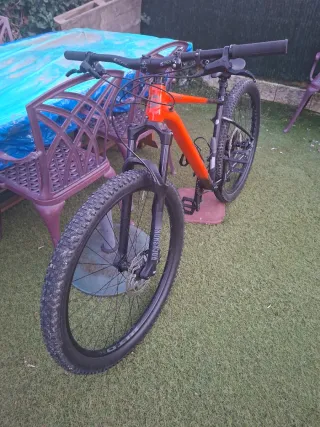 Bicicleta Cannondale Trail 6