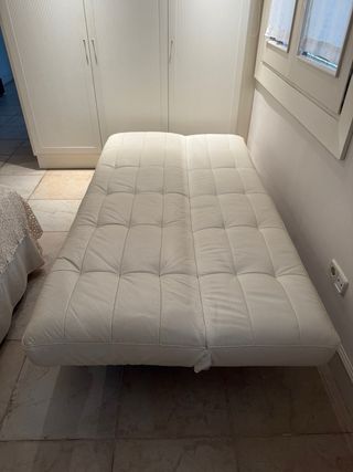 Sofá cama blanco piel - metal
