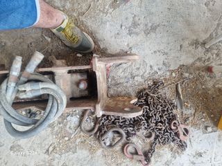 Martillo demoledor NPK usado