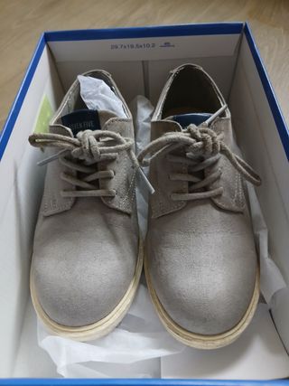 Zapatos niño, grises, talla 34