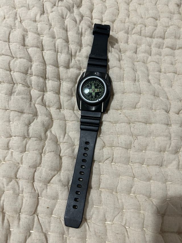 Reloj brújula deportivo