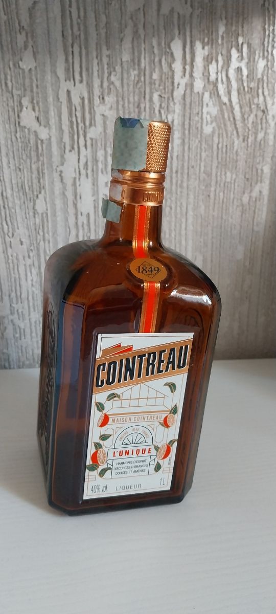 Bottiglia Cointreau vuota