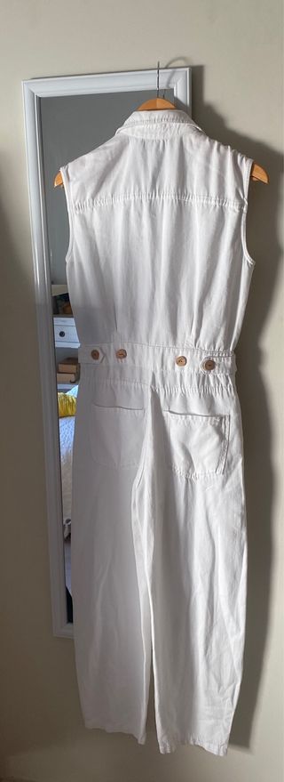 Mono blanco de Zara. Nuevo con etiquetas