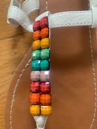 Sandalias planas Logovivo - blancas y multicolor -