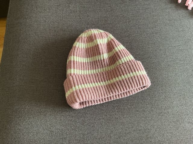 Gorro rayas beige-rosa
