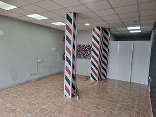Local comercial en alquiler en Ugena