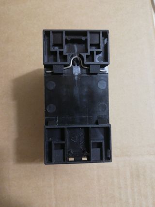 Interruttore Siemens 3RV1011-1EA10