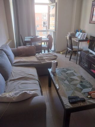 muebles salón y dormitorio