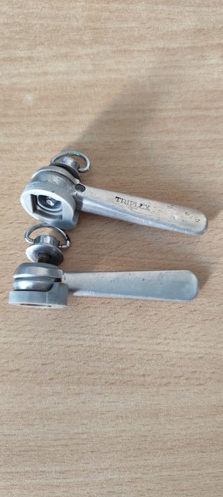 Mandos cambio y freno, calapies bici antigua