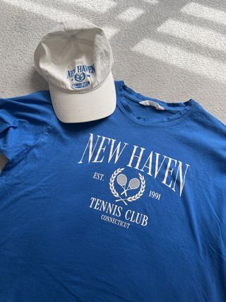 Conjunto New Haven Tennis Club: camiseta y gorra