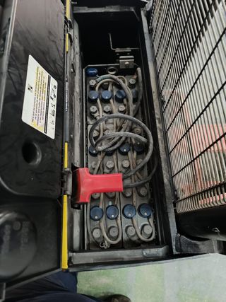 Apilador Hyster 1200kg eléctrico