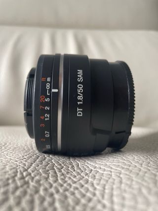 Objetivo retratos Sony DT 50 mm F1,8 SAM SAL50F18