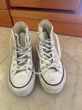 Converse Chuck Taylor blancas plataforma leve