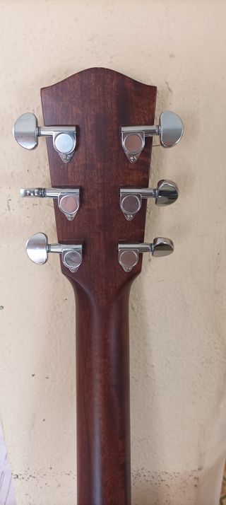 Guitarra Eastman AC120