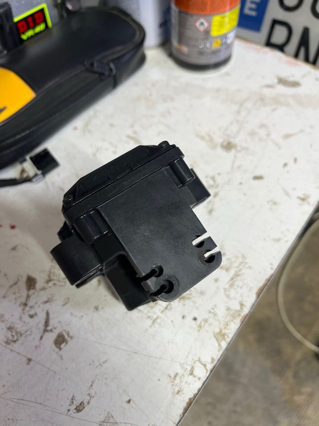 Válvula de escape servomotor