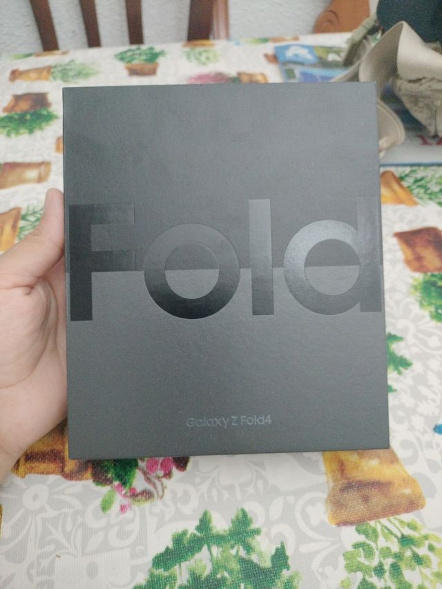 Samsung Galaxy Z Fold4 - Gris