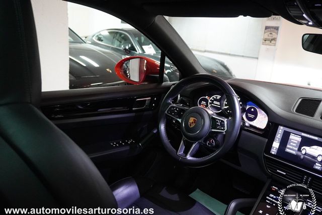 Porsche Cayenne 2021