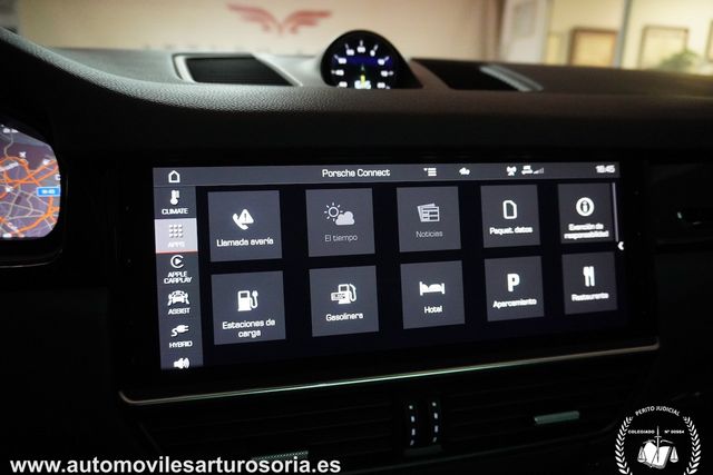 Porsche Cayenne 2021