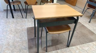 ¡¡¡¡LIQUIDACIÓN!!!!  8 PUPITRES ESCOLARES