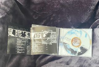 CD Los Éxitos + DRY larios 2001