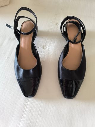 Salones Zara Trafaluc negros - 36